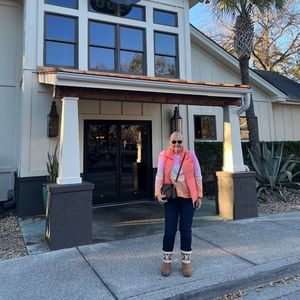 Meet your Posher, Bonnie